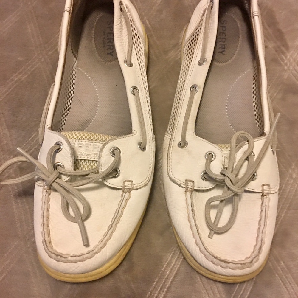 Leather white sperrys size 9M